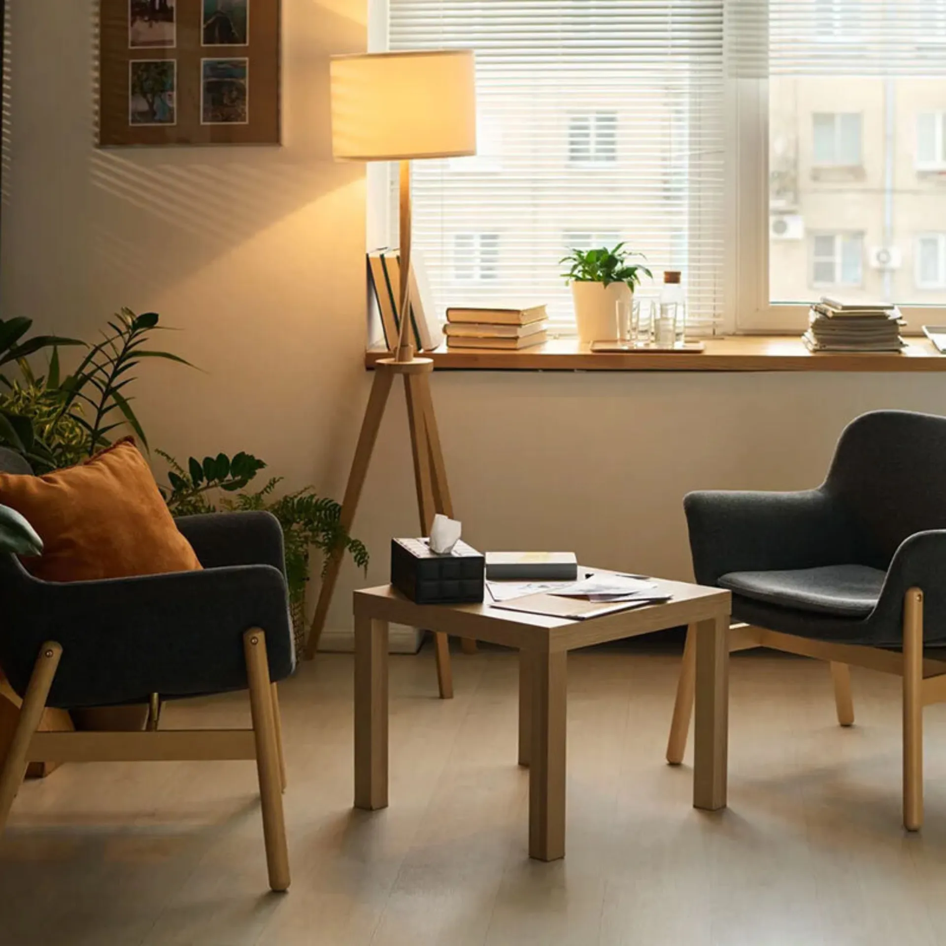 Warm therapy space 800x800