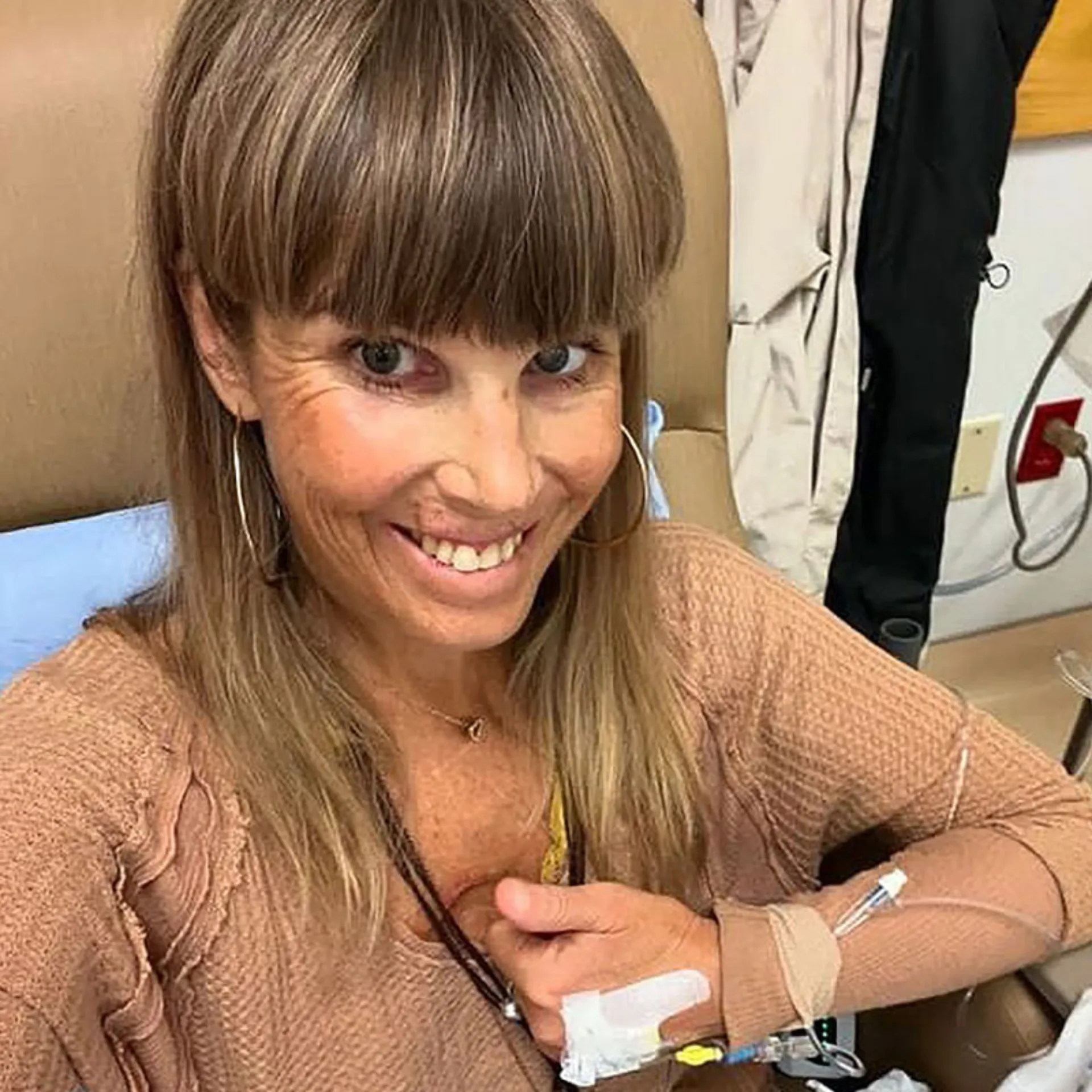 Erica brown shirt hospital 800x800